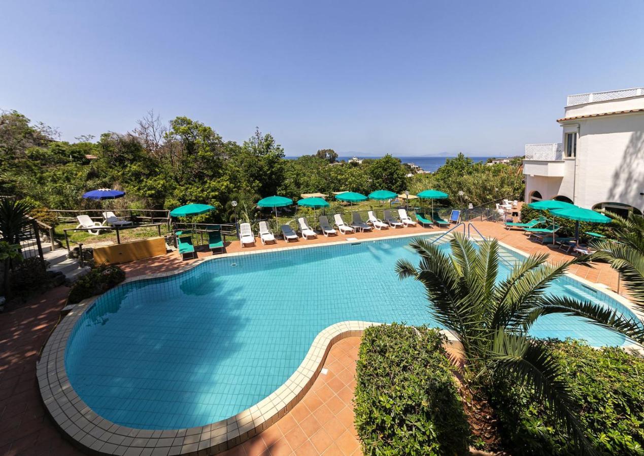 Bristol Hotel Lacco Ameno  Exterior photo