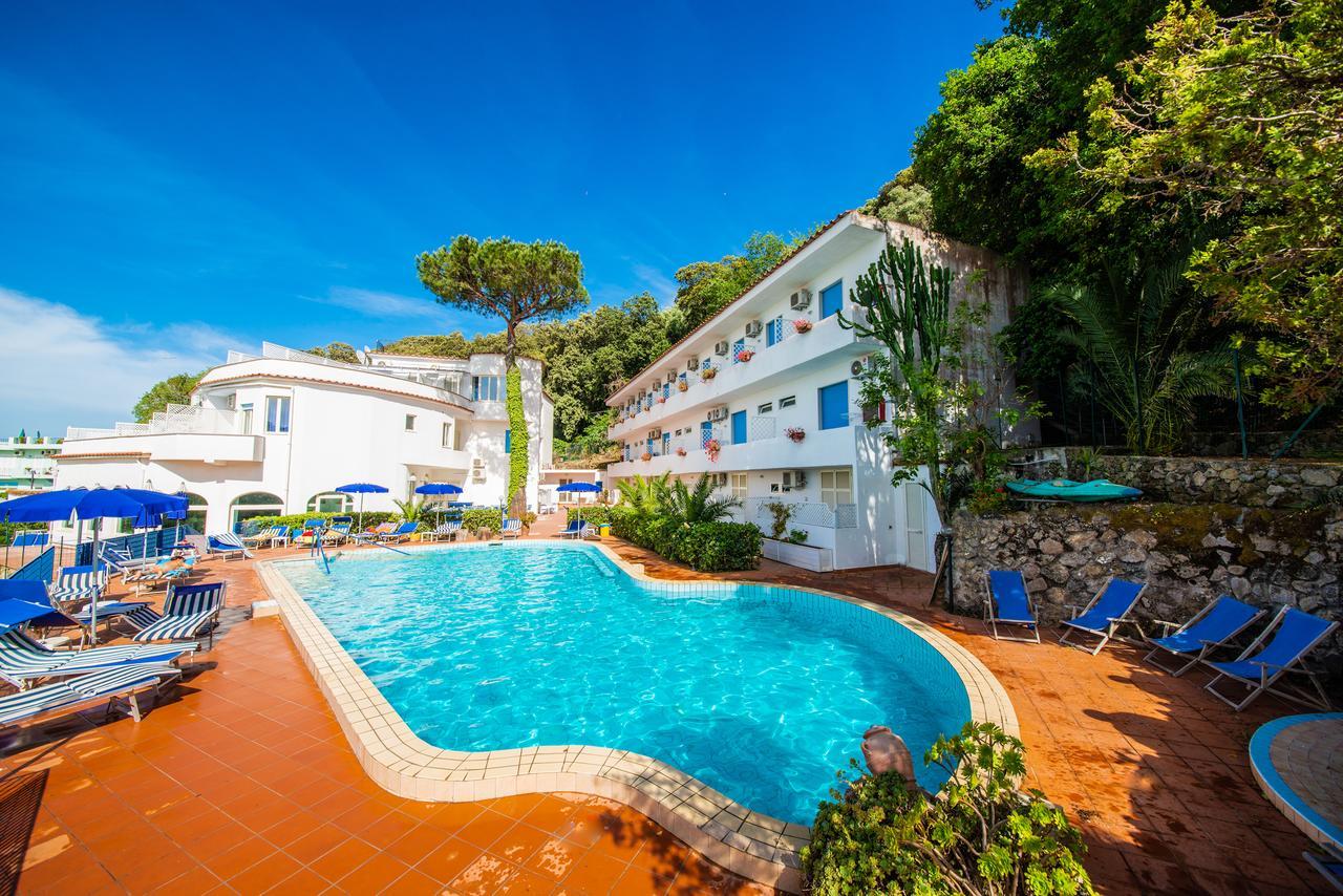 Bristol Hotel Lacco Ameno  Exterior photo